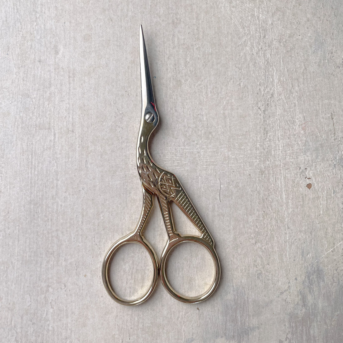 Antique Style Scissor Bird Gold