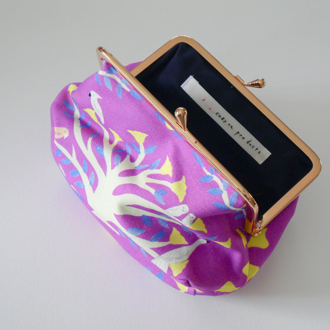Day Pouch