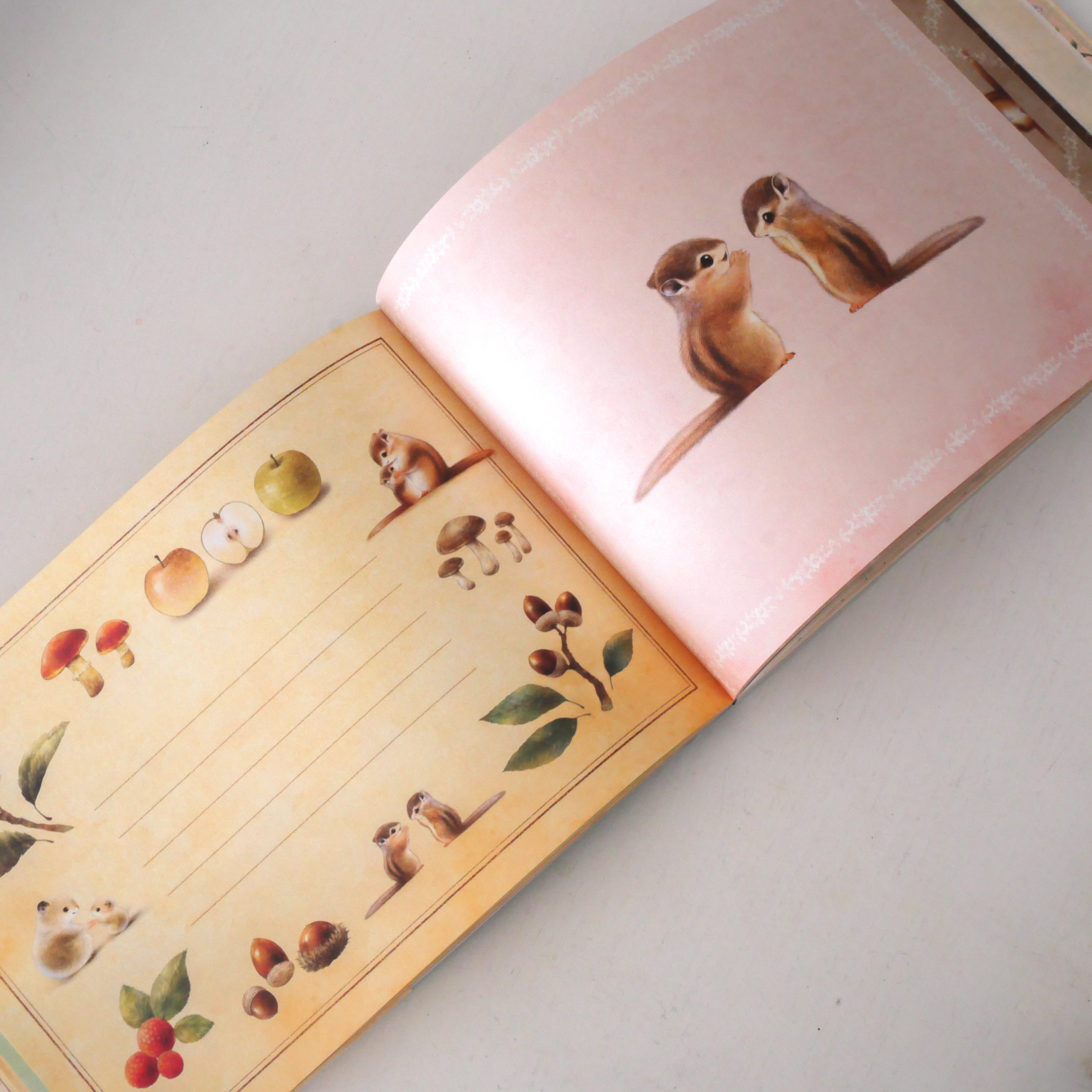 Little Animals of the Forest 100 Writing & Crafting Papers